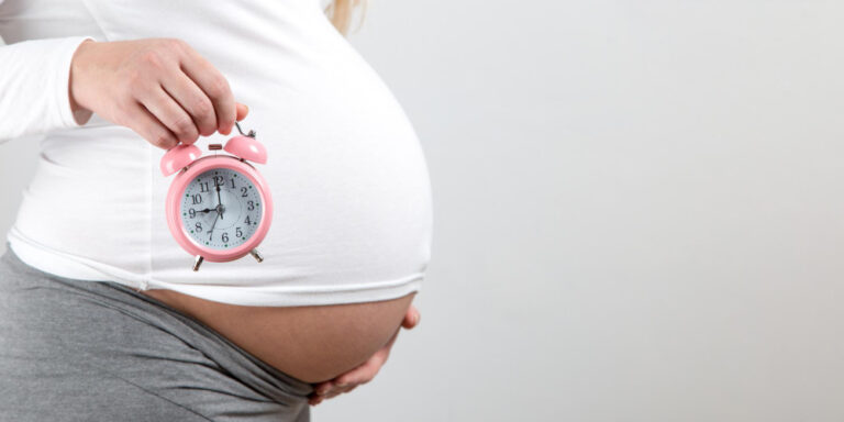 Lire la suite à propos de l’article Faut-il attendre 12 semaines pour annoncer sa grossesse ?